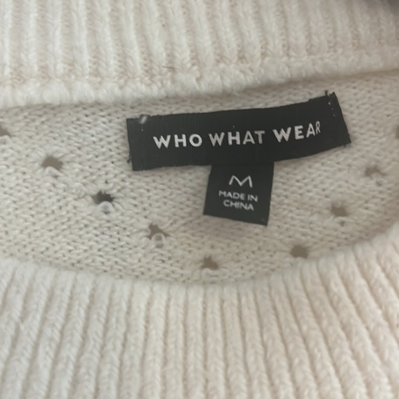 Crewneck Pullover Sweater with Pearl buttons - Picture 5 of 8